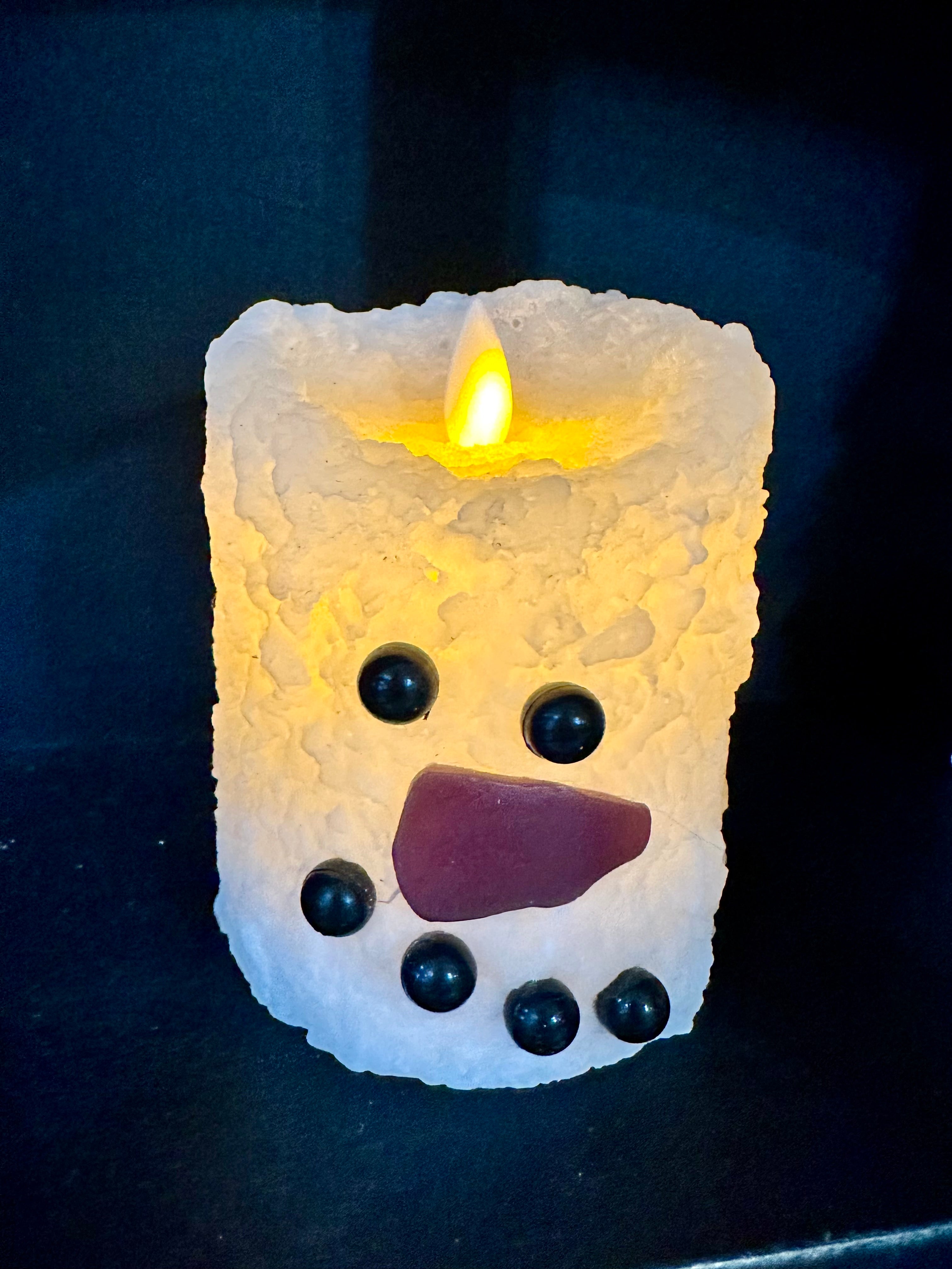 Chunky Snowman Face Moving Flame LED Candle