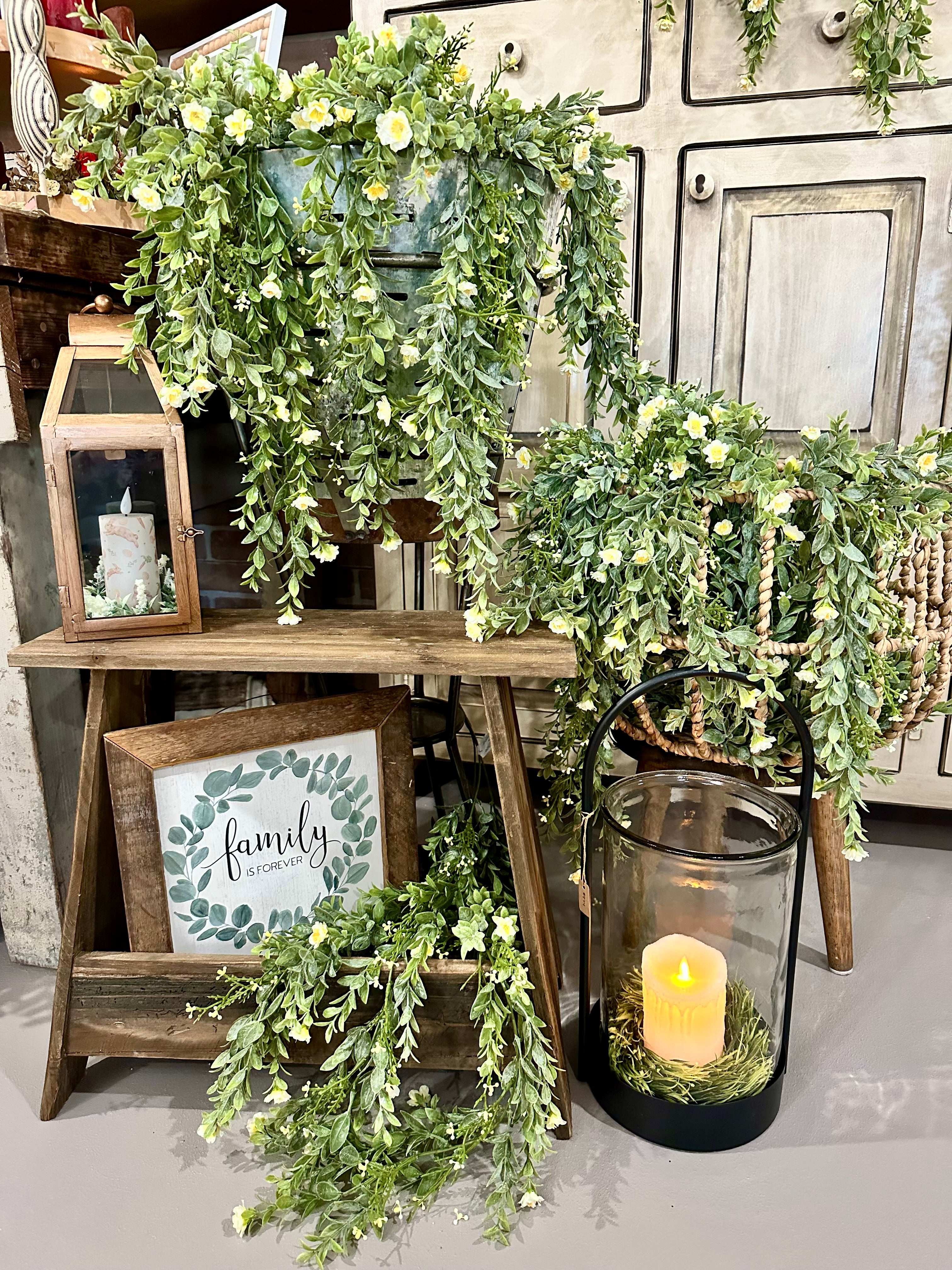 Starlight Veil Hanging 33”