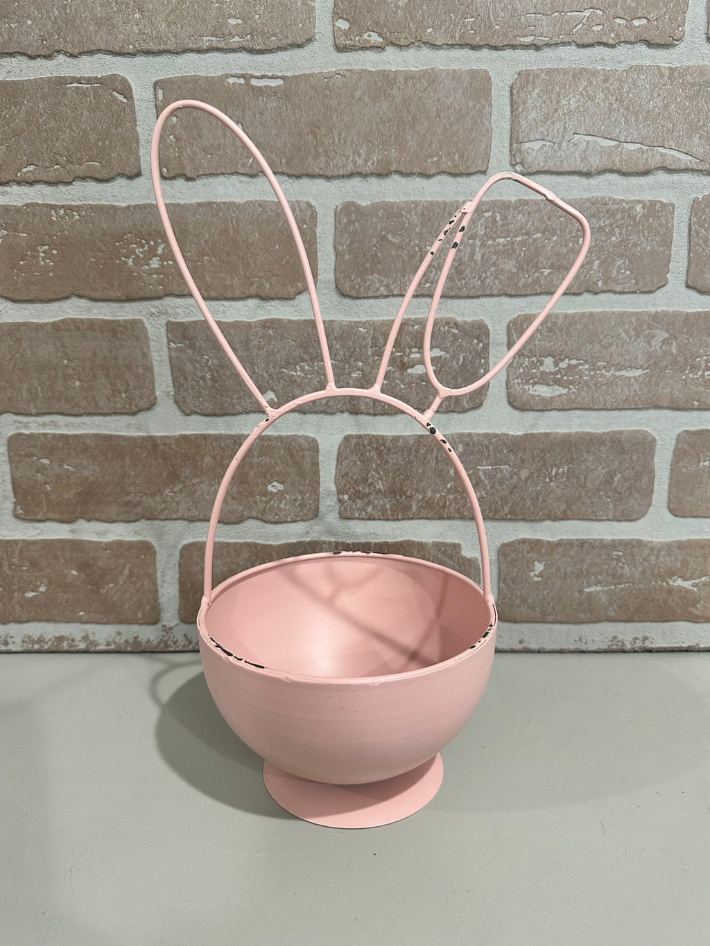 Distressed Metal Bunny Bowl Pink