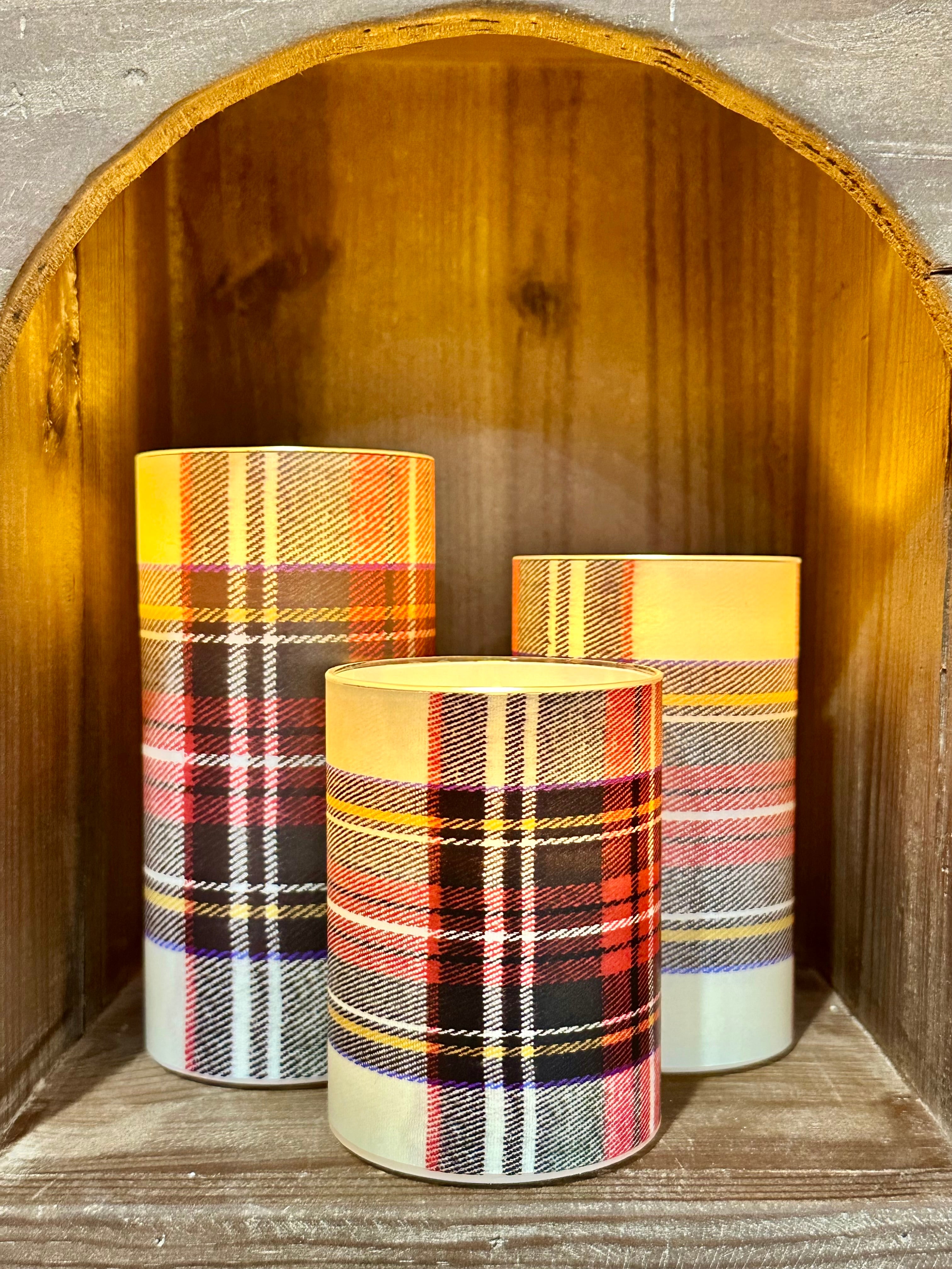 White Tartan Glass 3D Flame LED Candle