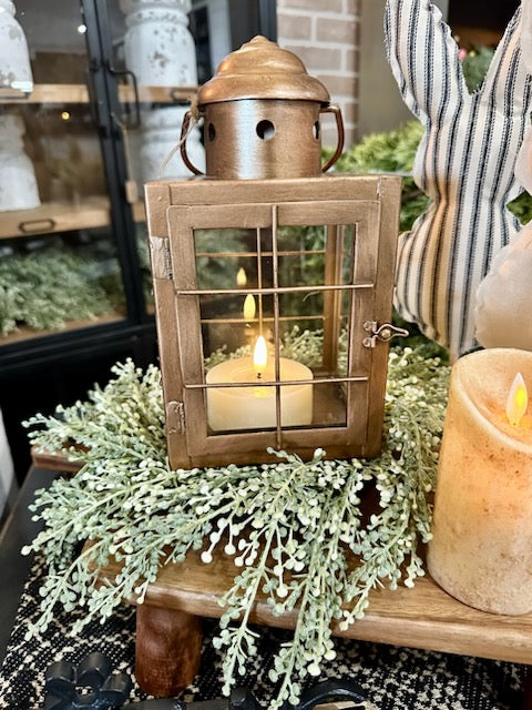 Frolic Berries Candle Ring