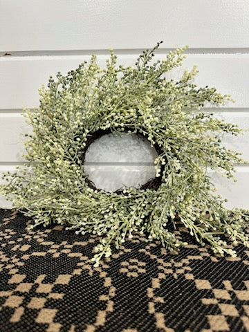 Frolic Berries Candle Ring